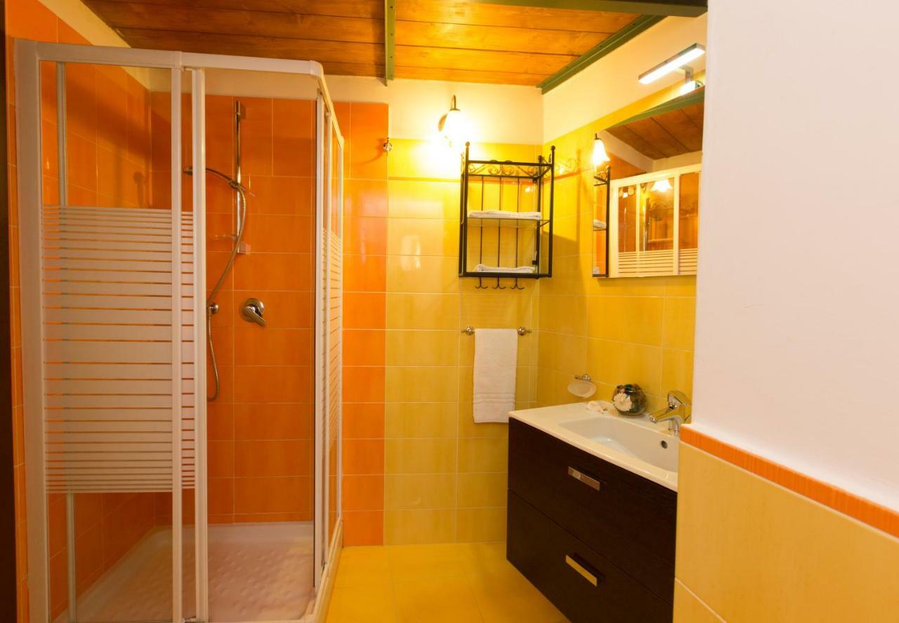 Ferienwohnung La Fontana Di Rua Catalana Neapel Exterior foto